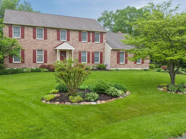 5 Ashleaf Ct, Hockessin, DE 19707