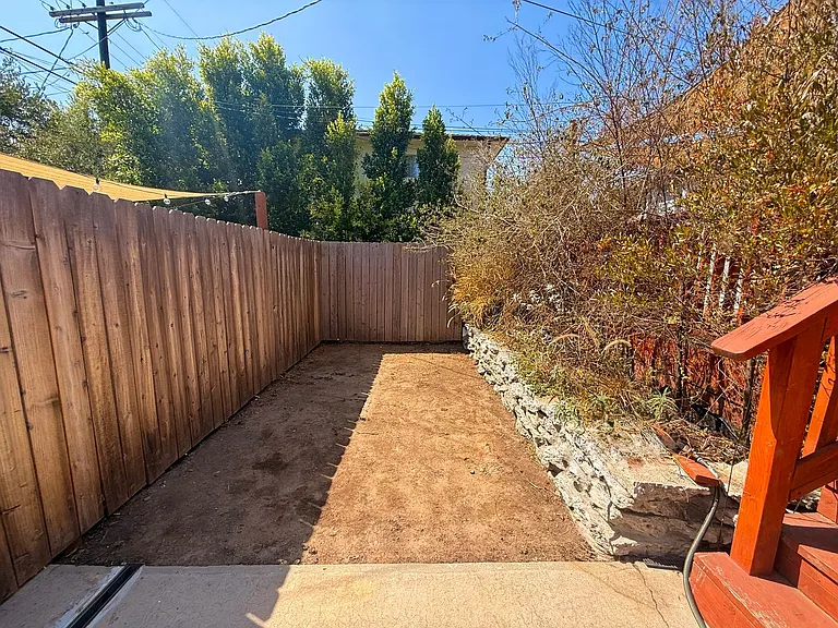 4232 Verdugo Rd — Photo 20