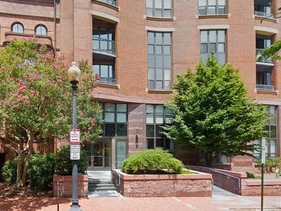 1001 L St NW APT 511, Washington, DC, 20003