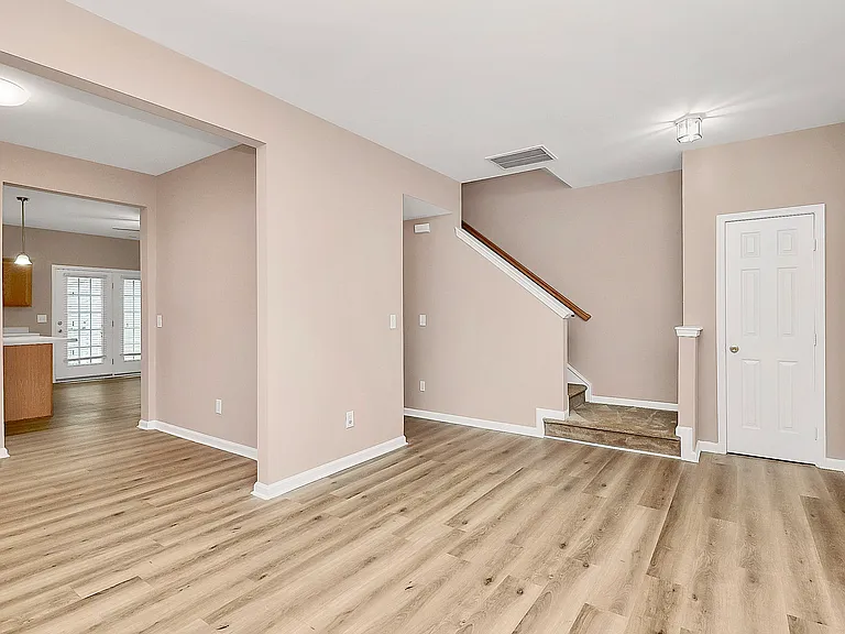 12260 Jessica Pl — Photo 4