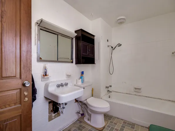 215 Alaska St, Dayton, OH 45404