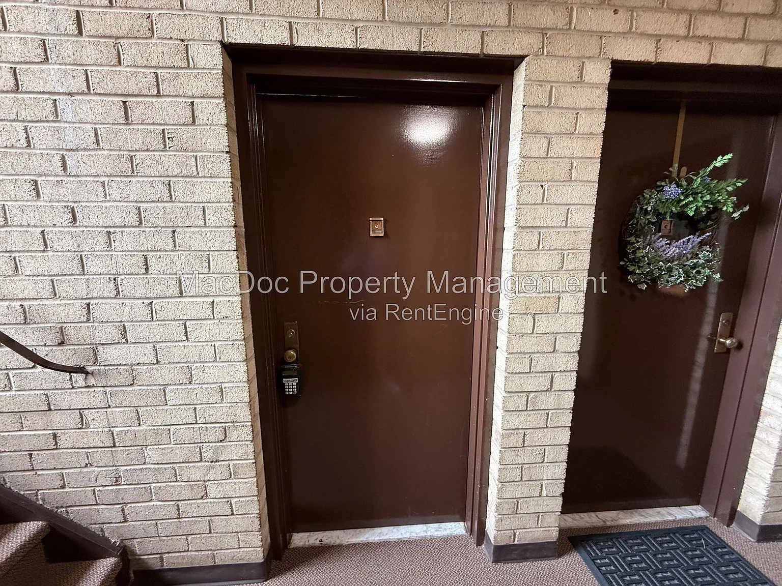 2 bed, 1.5 bath, 794 sqft, $1,745 — Photo 4