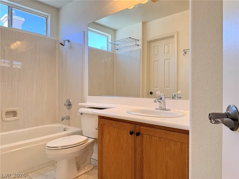 230 Misty Garden St — Photo 19