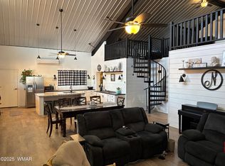 821 N Peach Blossom Ln, Snowflake, AZ 85937