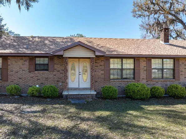 106 SW Mollie Ter, Lake City, FL 32024