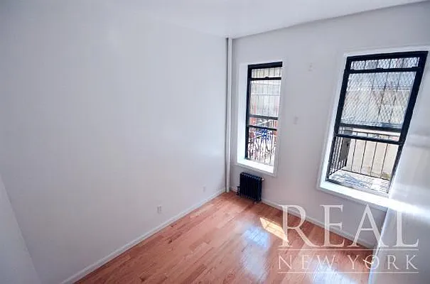 Rented by REAL New York | media 16