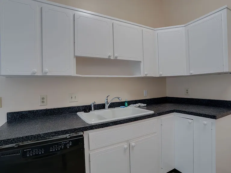 5212 Abelia Dr — Photo 9