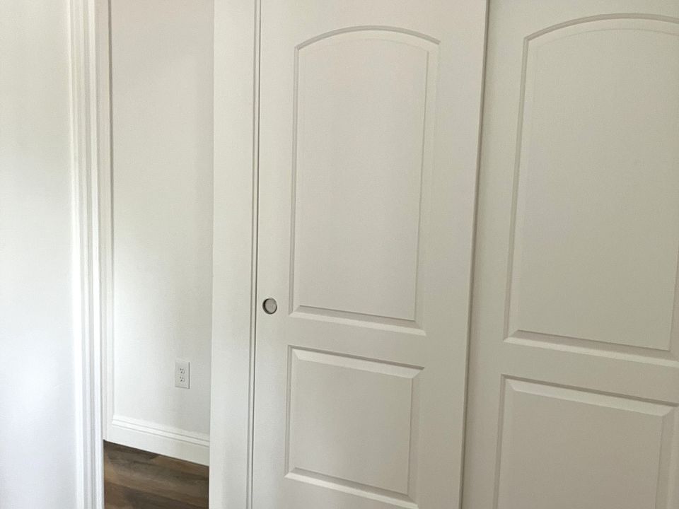 Big closet in entry.