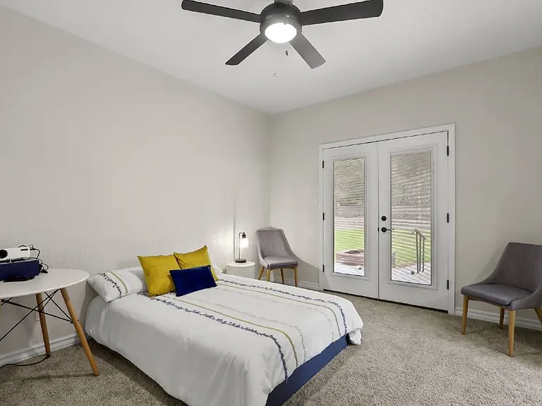 537 Rosinante Rd — Photo 9