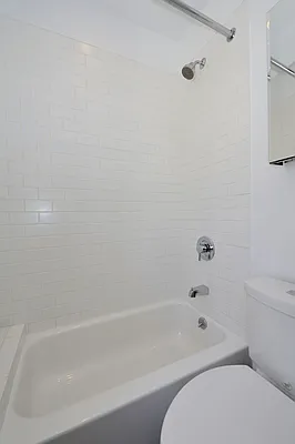 Rented by Aether Property Group | media 11
