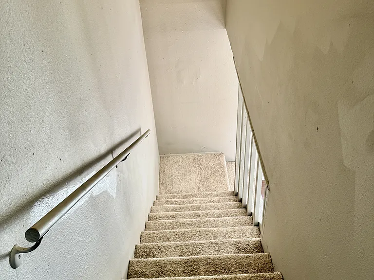 5113 Sierra - 3 — Photo 10