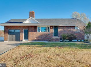 112 E Mount Kirk Ave, Norristown, PA 19403