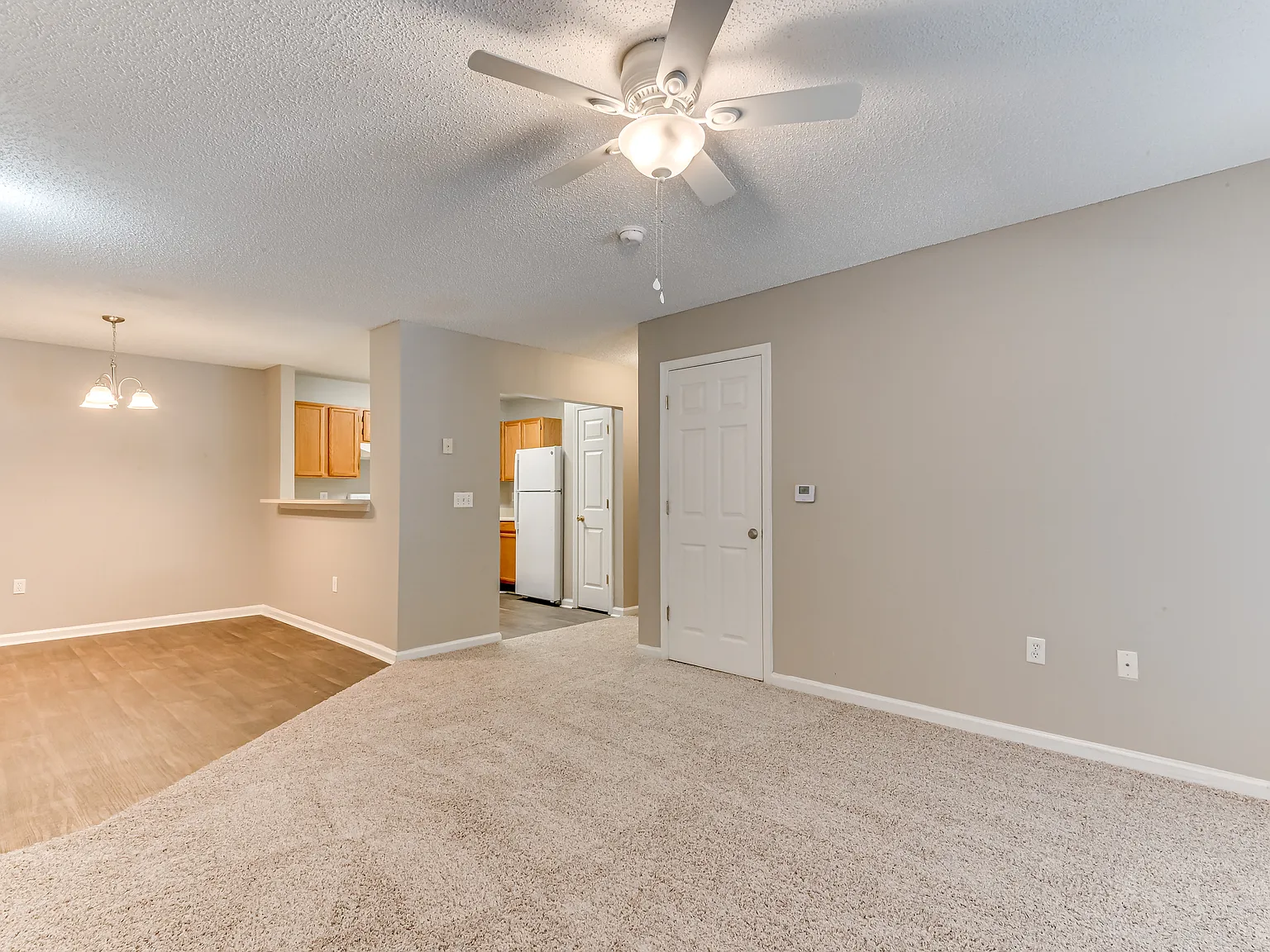 Hollybrook Apartments — Photo 2