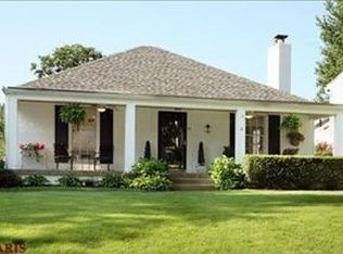 56 Holly Dr, Saint Louis, MO
