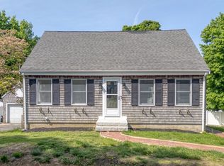 15 Manomet Rd, Weymouth, MA 02191