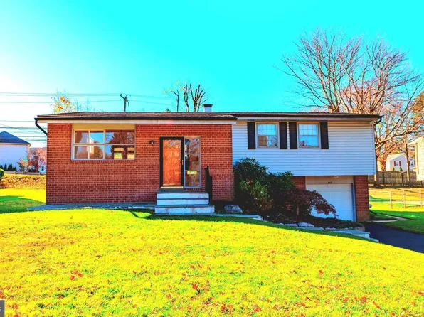 468 Stacey Dr, King Of Prussia, PA 19406