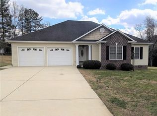 3115 Covington Way, Lenoir, NC 28645