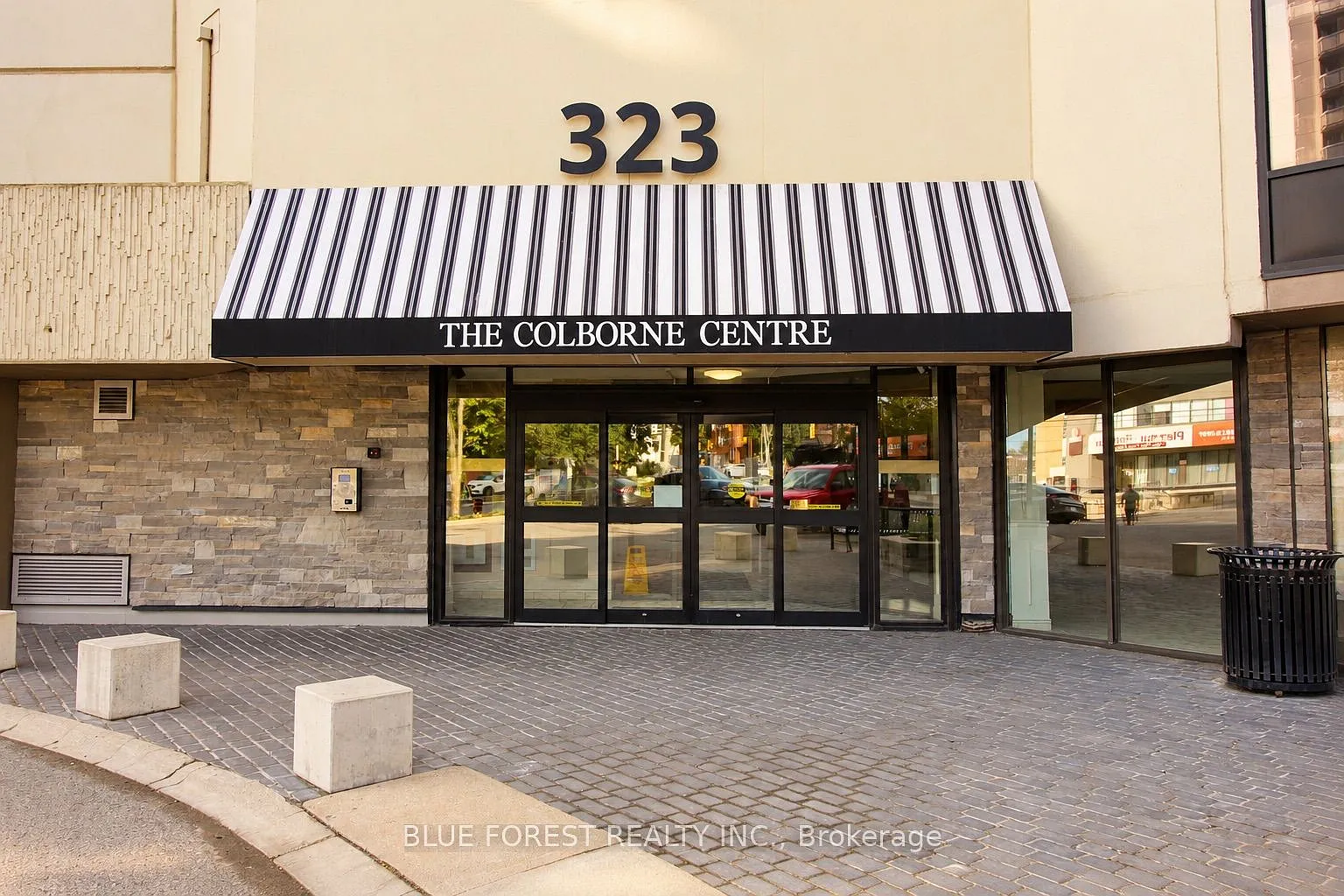 Colborne Centre — Photo 3