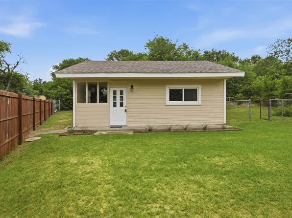 2264 Fritz Allen St, Fort Worth, TX 76114