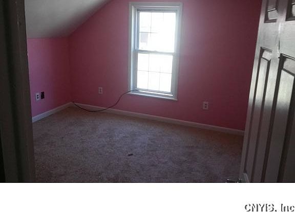4th image of 4 Chestnut St