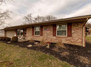 1841 King Richard Pkwy, Miamisburg, OH 45342