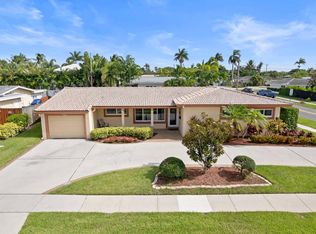 1098 W Camino Real, Boca Raton, FL 33486