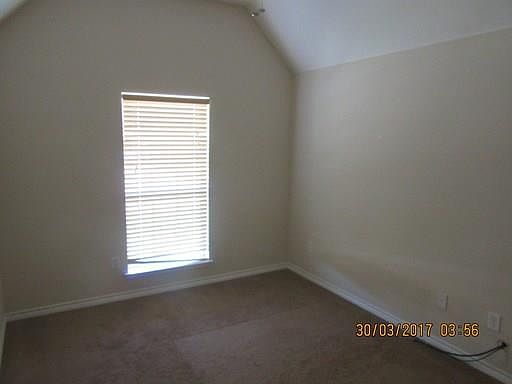 5th image of 7710 Venice Dr