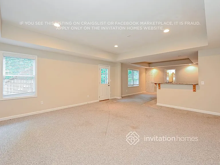 913 Daylight Cir — Photo 16