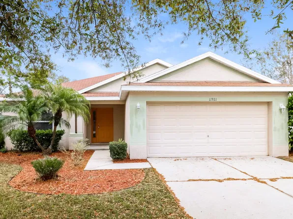 11921 Autumn Creek Dr, Riverview, FL 33569