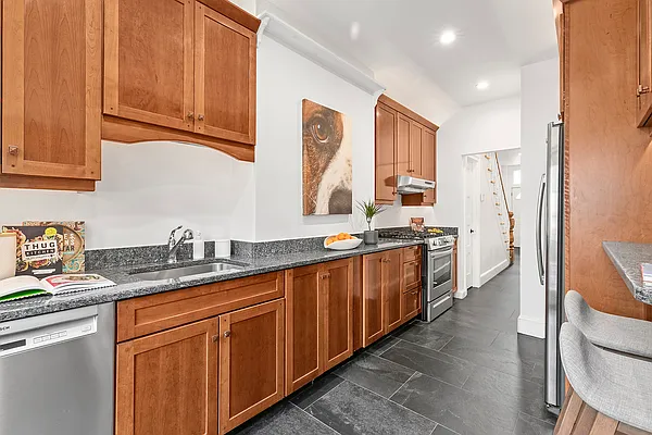 Sold by Compass | media 4