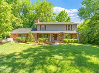 116 Clark Ln, Oak Ridge, TN 37830