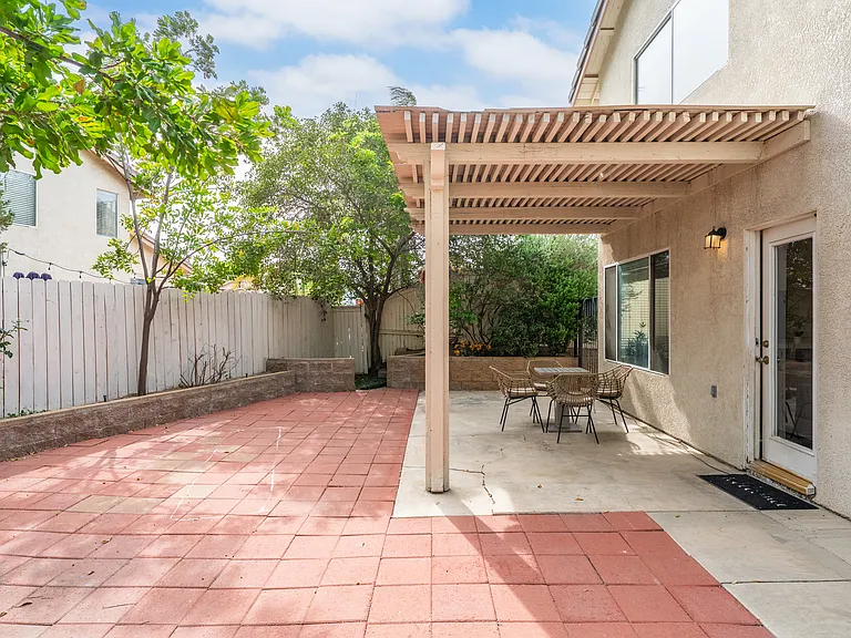 613 Towergrove Dr — Photo 6