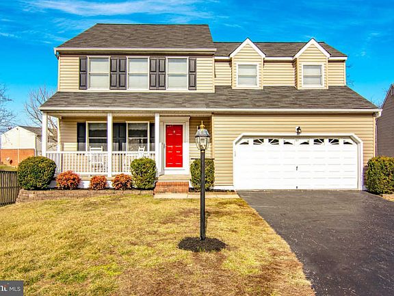 2nd image of 608 Kenora Woods Ct