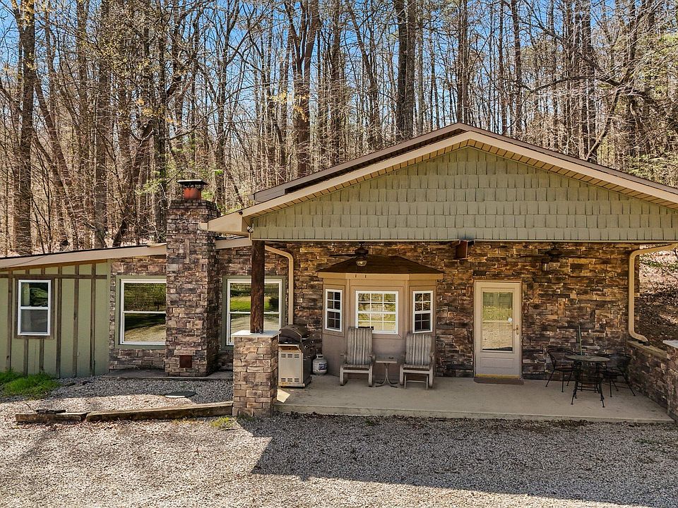 1st image of 1525 Cove Ln