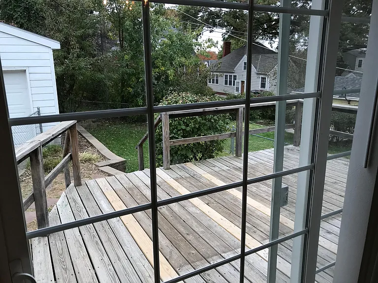 4519 Woolworth Ave — Photo 6