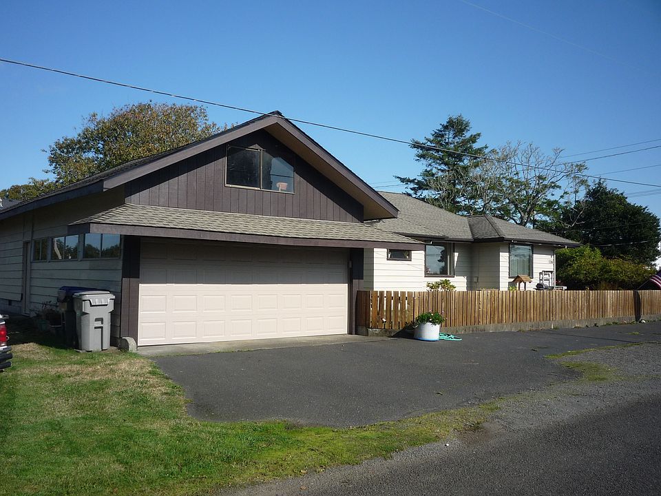 1st image of 116 W Tacoma Ave
