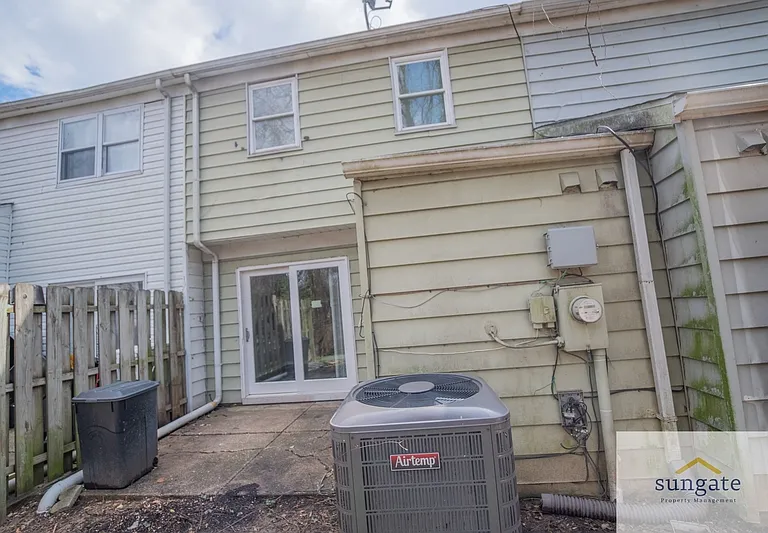 6449 Union Ct — Photo 35