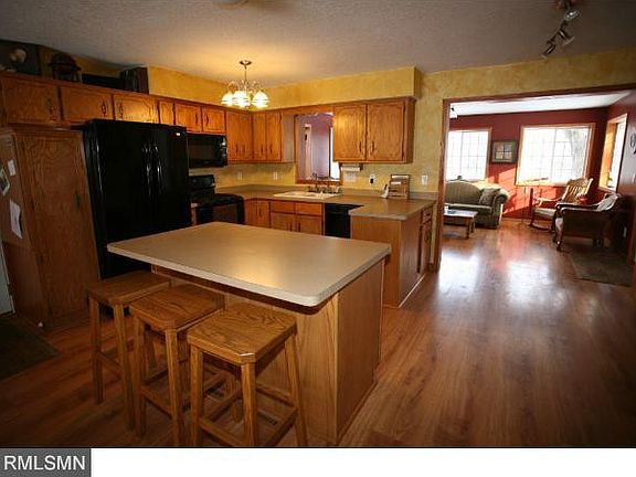 3rd image of 7098 Sunrise Dr