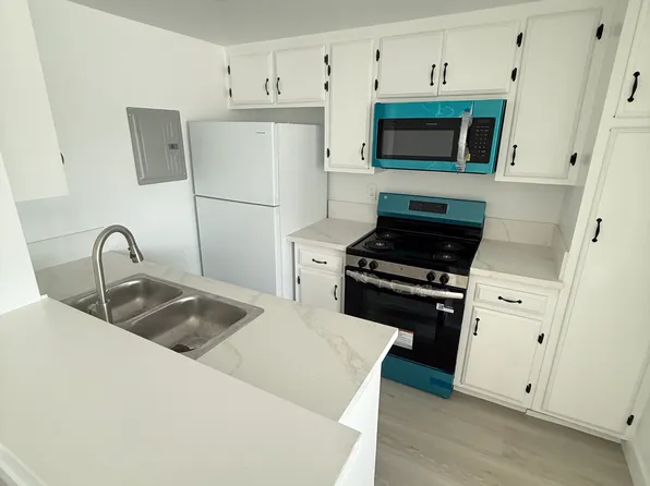 7755 Laurel Canyon Blvd, 7755 Laurel Canyon Blvd #Bde05abbe, North Hollywood, CA 91605