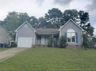 6488 Applewhite Rd, Fayetteville, NC 28304