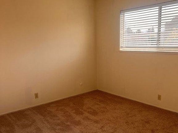 5th image of 1231 Warburton Ave #8