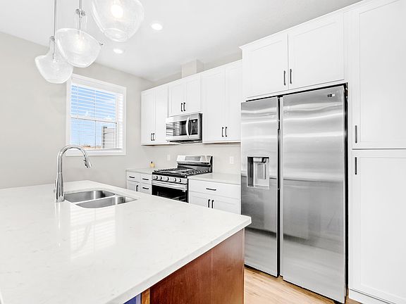 3rd image of 7065 181st St W
