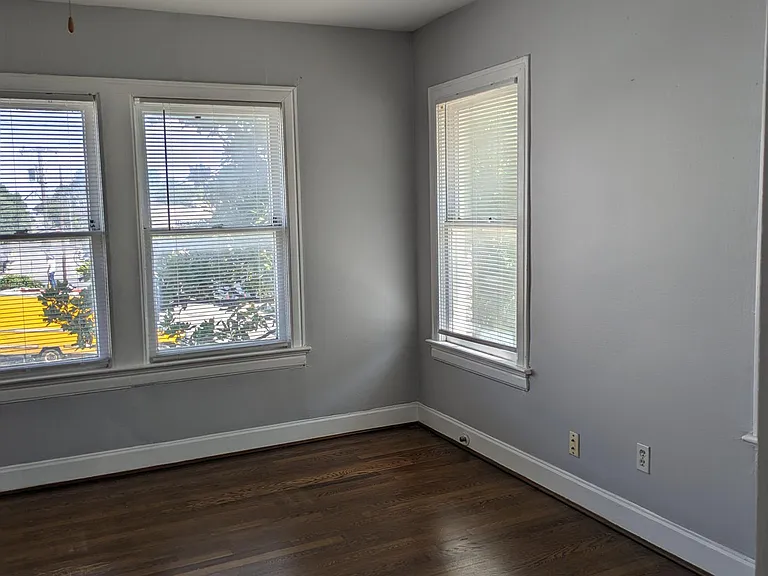6024 La Vista Dr — Photo 19