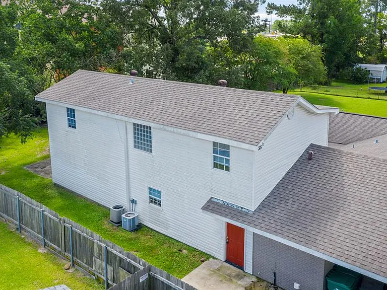 315 1/2 Rio Hondo Dr — Photo 1
