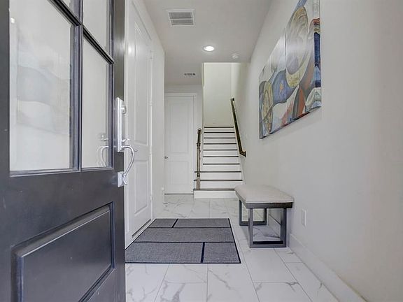 3rd image of 3409 Kensington Yellow Pl
