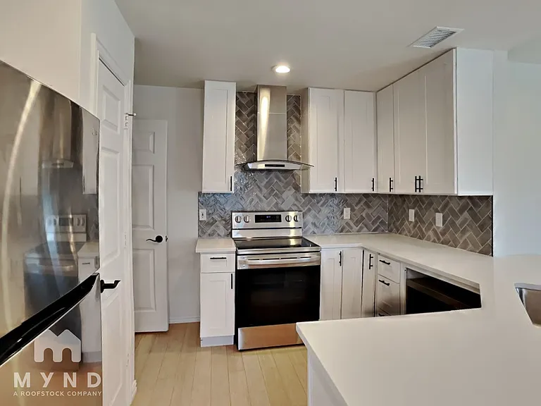 1503 Pearson Ave — Photo 10