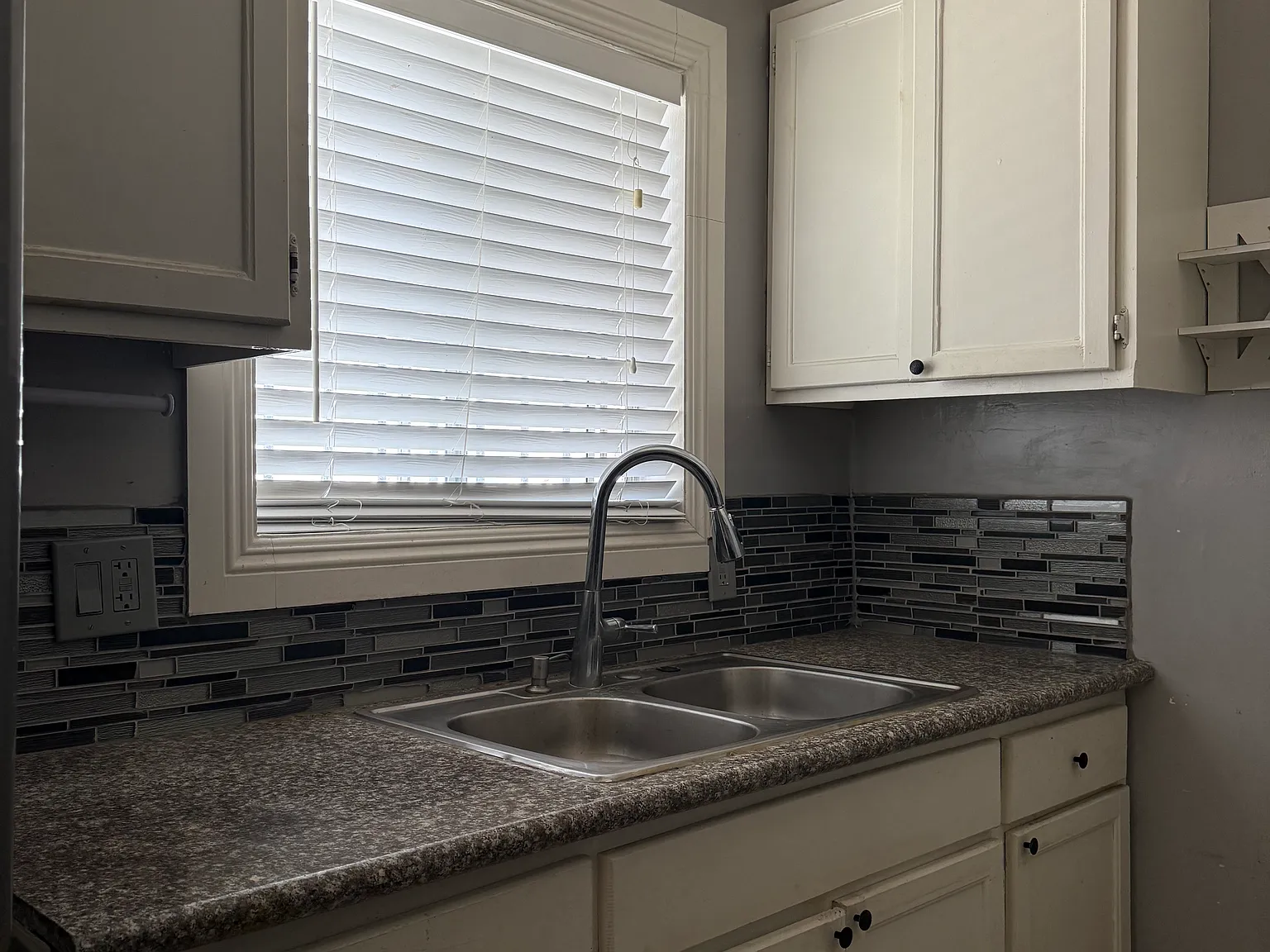 1 bed, 720 sqft, $1,995 — Photo 3