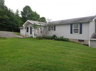 111 Jones Rd, Hyde Park, VT 05655