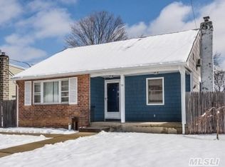 79 Anderson Ave, North Babylon, NY