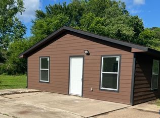 180 Martha St, Waskom, TX 75692